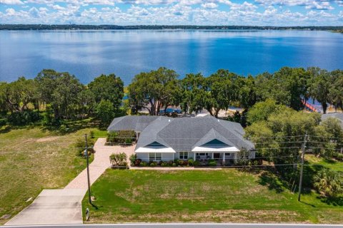 Villa ou maison à vendre à Clermont, Floride: 6 chambres, 367.06 m2 № 1267833 - photo 1