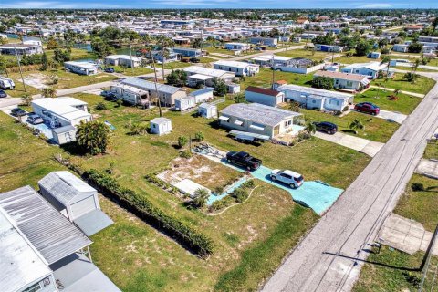 Terreno en venta en Englewood, Florida № 1021144 - foto 6