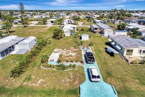 Terreno en venta en Englewood, Florida № 1021144 - foto 4