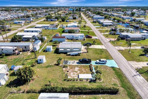 Terreno en venta en Englewood, Florida № 1021144 - foto 7