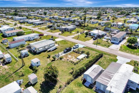 Terreno en venta en Englewood, Florida № 1021144 - foto 8