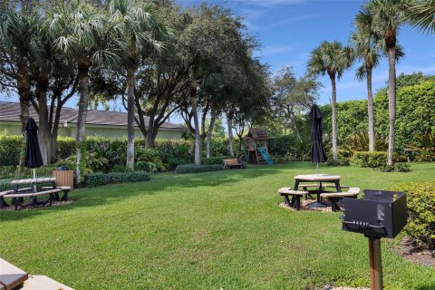 Touwnhouse à vendre à Delray Beach, Floride: 2 chambres, 118.91 m2 № 1061019 - photo 7