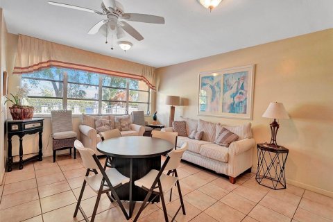 Condo in Deerfield Beach, Florida, 2 bedrooms  № 1241469 - photo 21