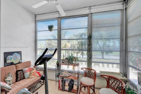 Copropriété à vendre à Deerfield Beach, Floride: 2 chambres, 92.9 m2 № 1241469 - photo 6