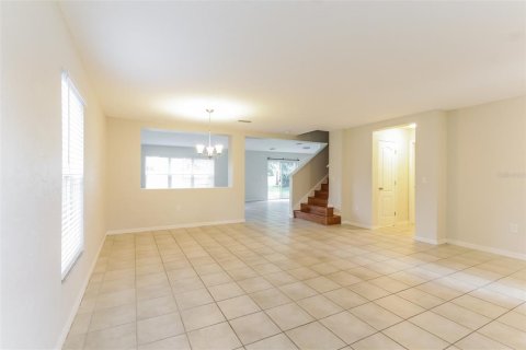 Villa ou maison à louer à Lakeland, Floride: 4 chambres, 264.4 m2 № 1352903 - photo 5