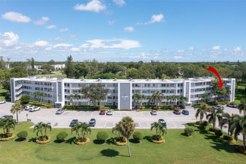 Copropriété à vendre à Deerfield Beach, Floride: 2 chambres, 92.9 m2 № 1377201 - photo 1