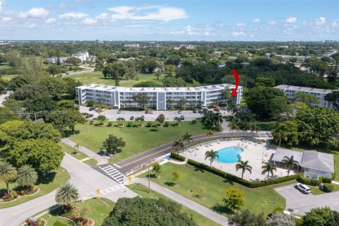 Copropriété à vendre à Deerfield Beach, Floride: 2 chambres, 92.9 m2 № 1377201 - photo 2