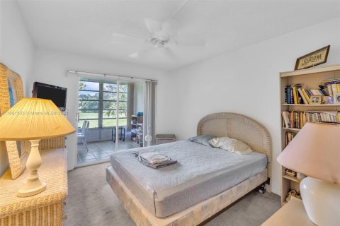 Condo in Deerfield Beach, Florida, 2 bedrooms  № 1377201 - photo 25