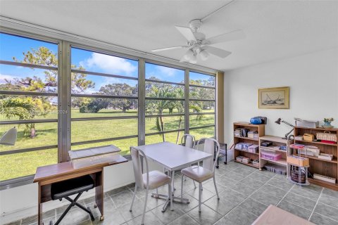 Copropriété à vendre à Deerfield Beach, Floride: 2 chambres, 92.9 m2 № 1377201 - photo 30