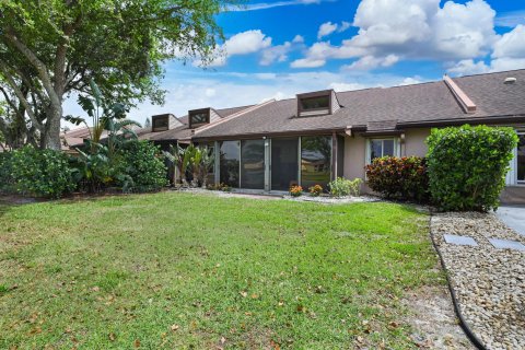 Villa ou maison à vendre à Lake Worth, Floride: 2 chambres, 189.15 m2 № 1100114 - photo 1