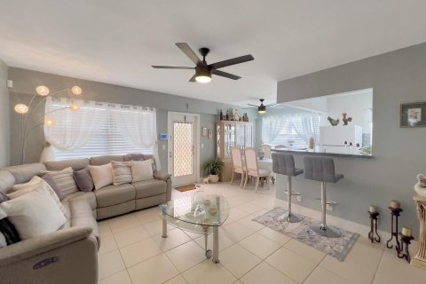 Condo in Boca Raton, Florida, 2 bedrooms  № 1100066 - photo 18