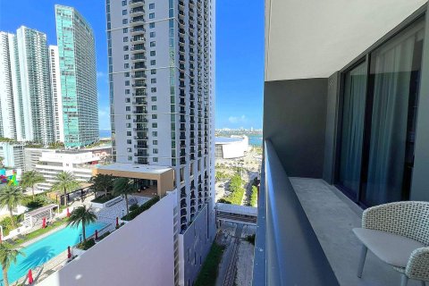 Condominio en venta en Miami, Florida, 1 dormitorio, 48.77 m2 № 1431462 - foto 2