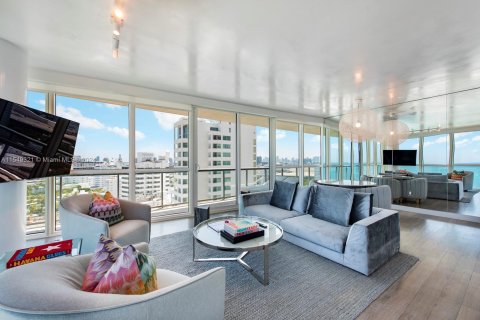 Copropriété à vendre à Miami Beach, Floride: 2 chambres, 115.38 m2 № 1059541 - photo 6