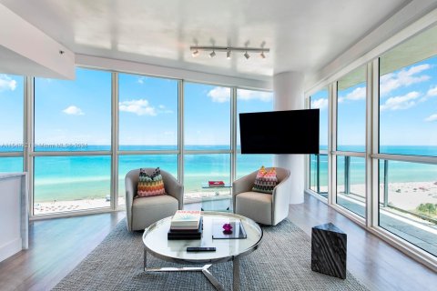 Copropriété à vendre à Miami Beach, Floride: 2 chambres, 115.38 m2 № 1059541 - photo 3