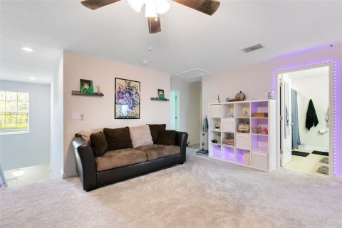 Townhouse in Orlando, Florida 4 bedrooms, 205.13 sq.m. № 1066301 - photo 13