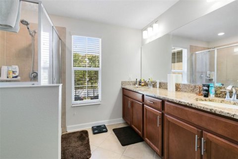 Townhouse in Orlando, Florida 4 bedrooms, 205.13 sq.m. № 1066301 - photo 15