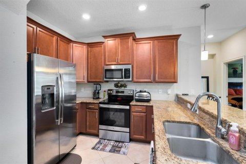Townhouse in Orlando, Florida 4 bedrooms, 205.13 sq.m. № 1066301 - photo 7