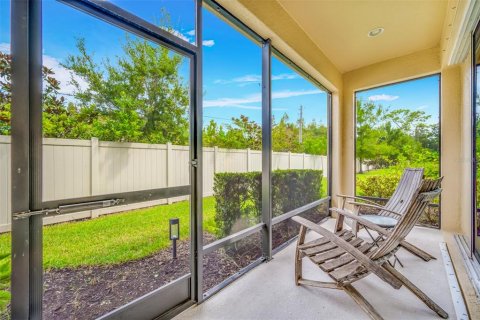 Adosado en venta en Tampa, Florida, 3 dormitorios, 219.99 m2 № 1360030 - foto 25