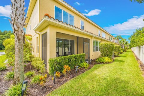 Adosado en venta en Tampa, Florida, 3 dormitorios, 219.99 m2 № 1360030 - foto 26