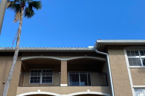 Condominio en venta en Pembroke Pines, Florida, 2 dormitorios № 1187426 - foto 5