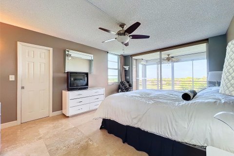 Copropriété à vendre à Pompano Beach, Floride: 3 chambres, 170.94 m2 № 1061329 - photo 18