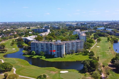 Condo in Pompano Beach, Florida, 3 bedrooms  № 1061329 - photo 8