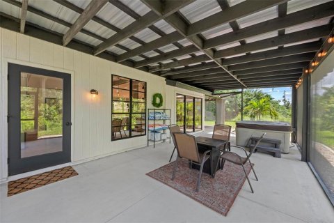 Villa ou maison à vendre à Port Charlotte, Floride: 4 chambres, 179.67 m2 № 1359480 - photo 16