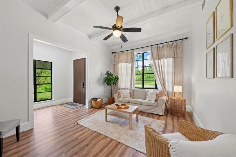 Villa ou maison à vendre à Port Charlotte, Floride: 4 chambres, 179.67 m2 № 1359480 - photo 3