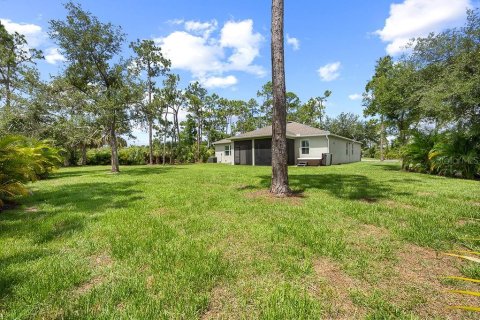 House in Punta Gorda, Florida 3 bedrooms, 198.07 sq.m. № 1245842 - photo 29