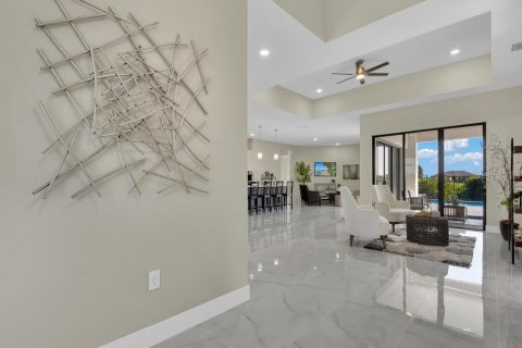 Villa ou maison à vendre à Cape Coral, Floride: 4 chambres, 247.96 m2 № 1401097 - photo 13