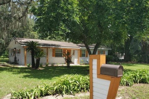 House in Tampa, Florida 3 bedrooms, 181.07 sq.m. № 1288166 - photo 2