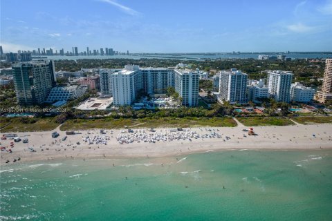 Copropriété à vendre à Miami Beach, Floride: 2 chambres, 114.27 m2 № 1357179 - photo 5