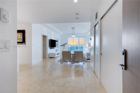 Copropriété à vendre à Miami Beach, Floride: 2 chambres, 114.27 m2 № 1357179 - photo 16