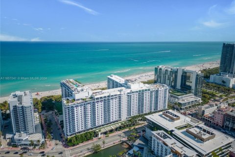 Copropriété à vendre à Miami Beach, Floride: 2 chambres, 114.27 m2 № 1357179 - photo 4