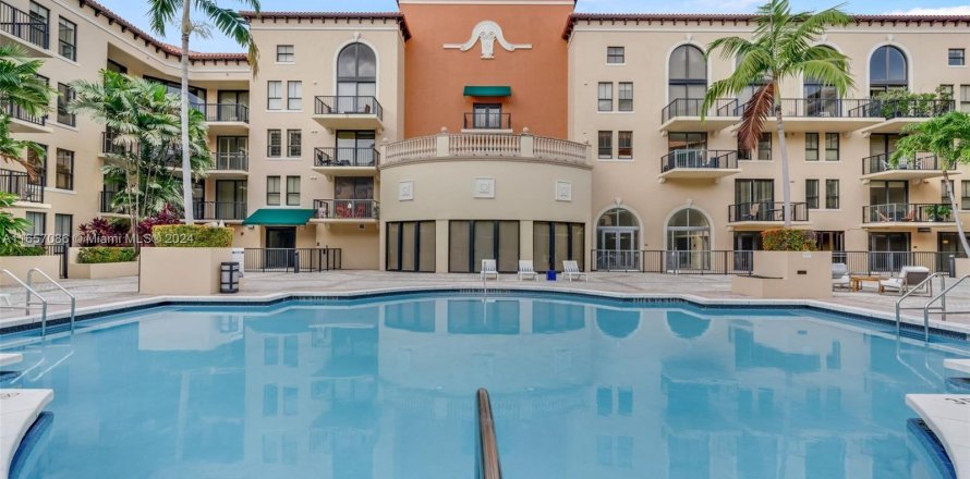 Condominio en Coral Gables, Florida, 1 dormitorio  № 1357180