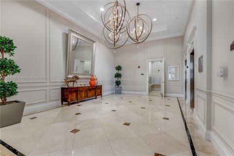 Condominio en venta en Coral Gables, Florida, 1 dormitorio, 72.65 m2 № 1357180 - foto 4