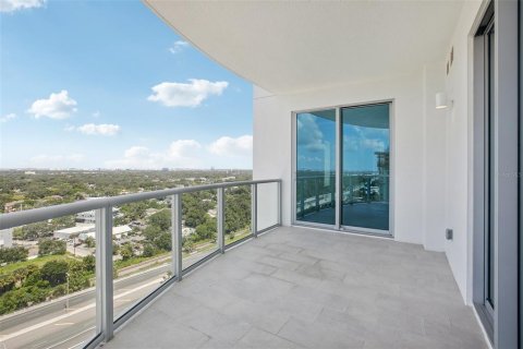 Copropriété à vendre à Tampa, Floride: 3 chambres, 235.79 m2 № 1357335 - photo 26