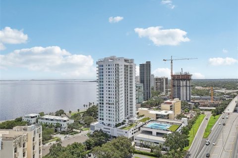 Copropriété à vendre à Tampa, Floride: 3 chambres, 235.79 m2 № 1357335 - photo 28