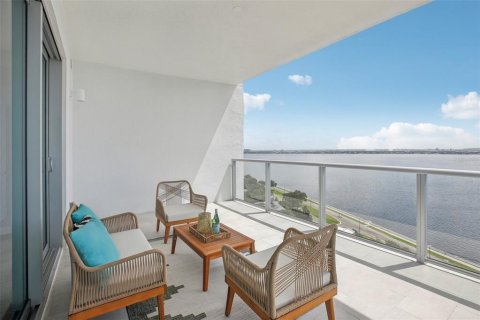 Condo in Tampa, Florida, 3 bedrooms  № 1357335 - photo 17