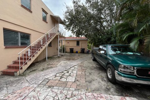 Casa en venta en West Palm Beach, Florida, 3 dormitorios, 208.19 m2 № 1079540 - foto 3