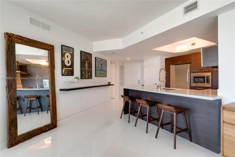 Condo in Sunny Isles Beach, Florida, 3 bedrooms  № 1387882 - photo 4