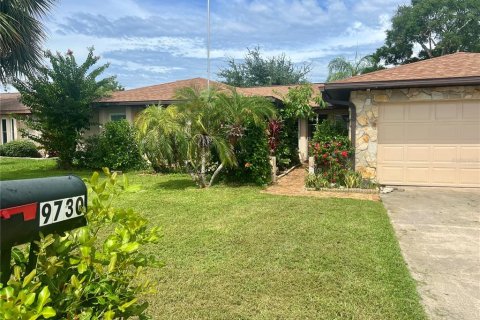 Villa ou maison à vendre à Port Richey, Floride: 3 chambres, 166.48 m2 № 1253243 - photo 2