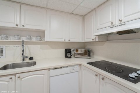 Copropriété à vendre à Hollywood, Floride: 1 chambre, 84.08 m2 № 1075221 - photo 20