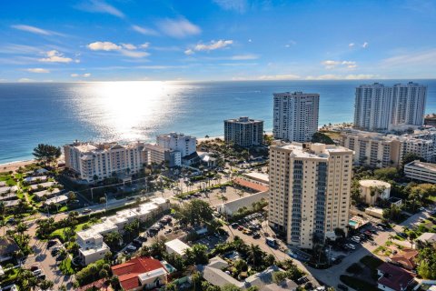 Copropriété à vendre à Pompano Beach, Floride: 2 chambres, 130.06 m2 № 1033849 - photo 2