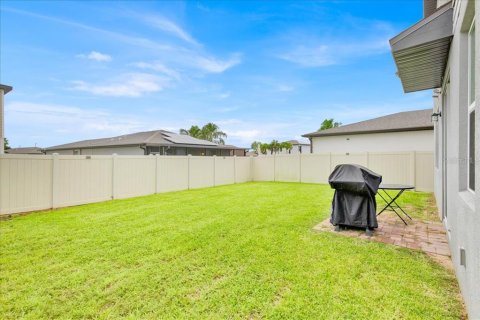 House in Davenport, Florida 4 bedrooms, 201.32 sq.m. № 1356316 - photo 24