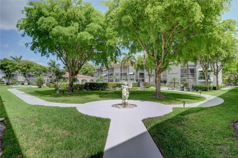 Condominio en venta en Deerfield Beach, Florida, 1 dormitorio, 65.03 m2 № 1019835 - foto 26