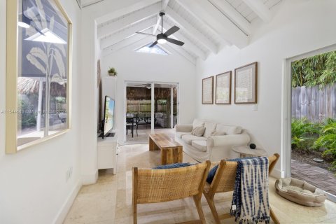 Villa ou maison à vendre à Key Biscayne, Floride: 4 chambres, 265.79 m2 № 1049629 - photo 15