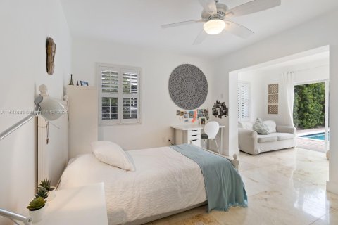 Villa ou maison à vendre à Key Biscayne, Floride: 4 chambres, 265.79 m2 № 1049629 - photo 21