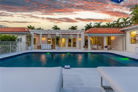 Villa ou maison à vendre à Miami Shores, Floride: 4 chambres, 262.26 m2 № 1046868 - photo 2