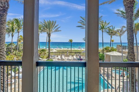 Condominio en venta en Lauderdale-by-the-Sea, Florida, 2 dormitorios, 139.07 m2 № 1044086 - foto 12